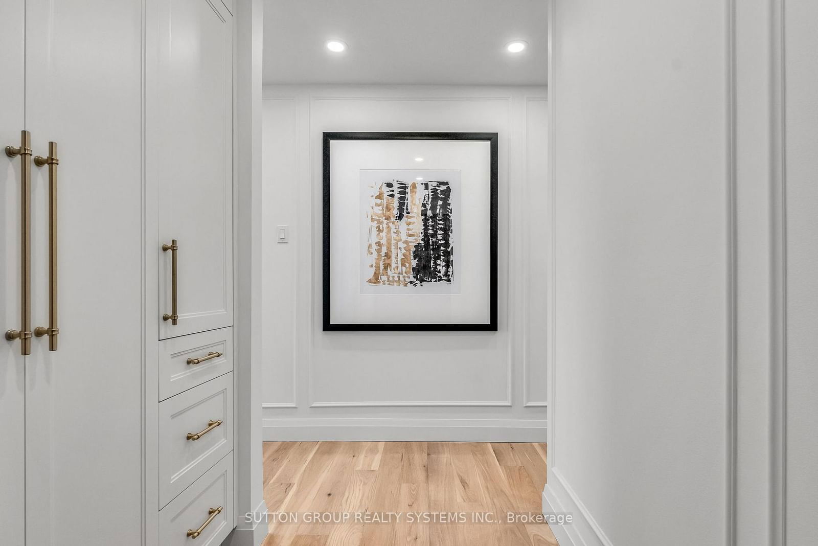 Condo sold at 1811-100 Quebec Avenue, Toronto, High Park North, M6P 4B8 - MLS: W12074408