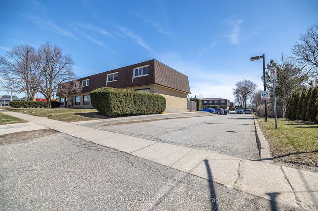 10 - 20 Mountainview Road