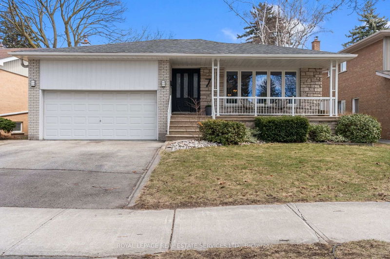 home for sale on 7 Warrender Avenue