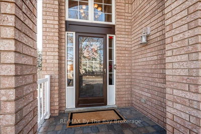 12 Twin Willow Cres, Brampton - Snelgrove image-0-2
