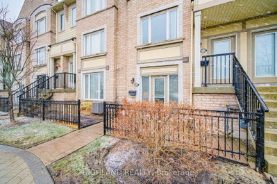 Townhouse leased at 10-3115 Boxford Crescent, Mississauga, Ontario, L5M 0X1 - Churchill Meadows - MLS: W12075160