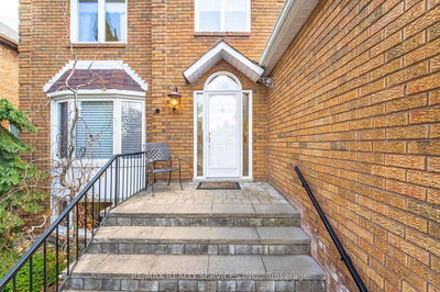 41 Christie Dr, Brampton - Snelgrove image-0-4