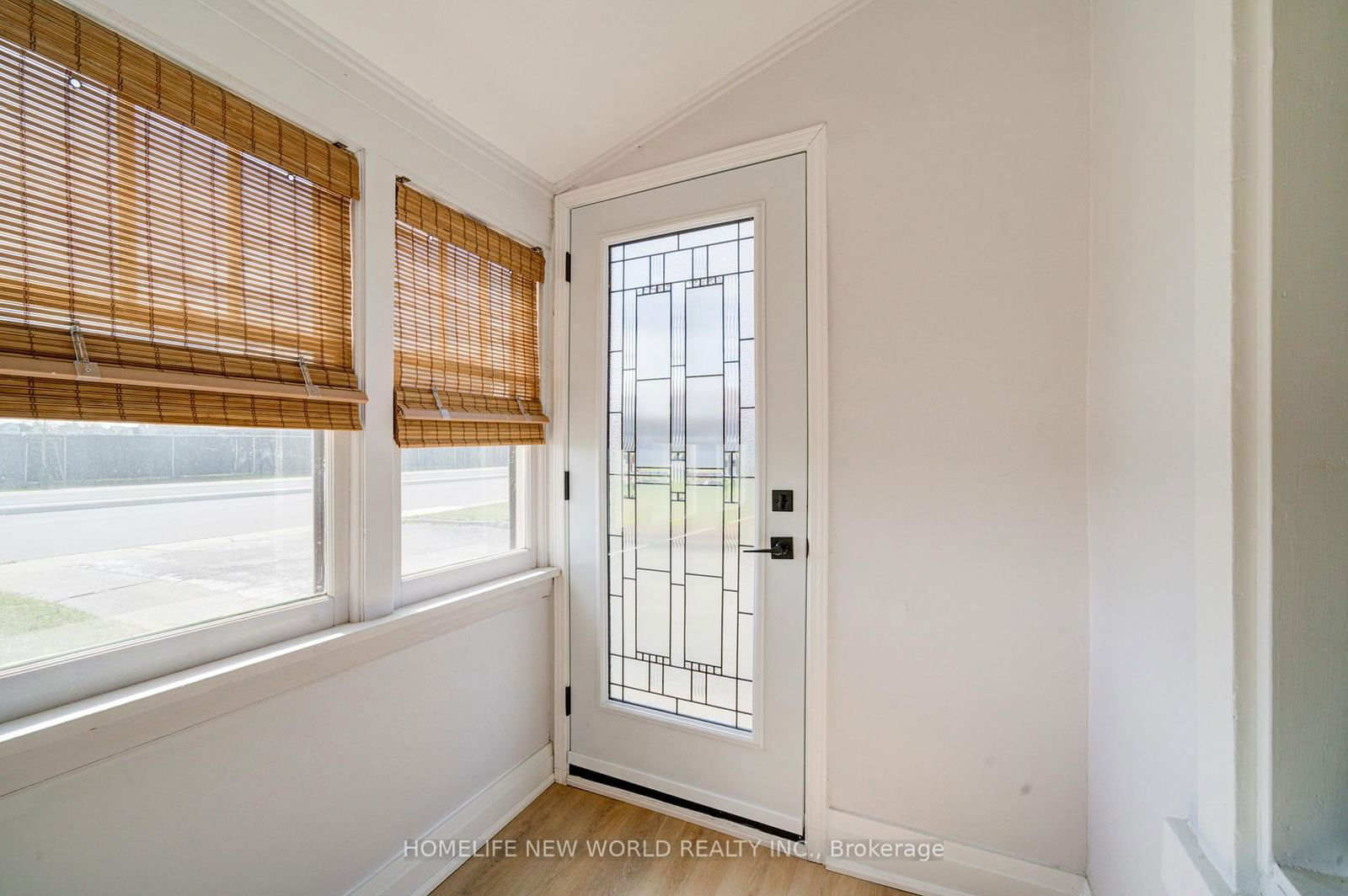 Detached House sold at 41 Mississauga Road, Mississauga, Port Credit, L5H 2H3 - MLS: W12075299