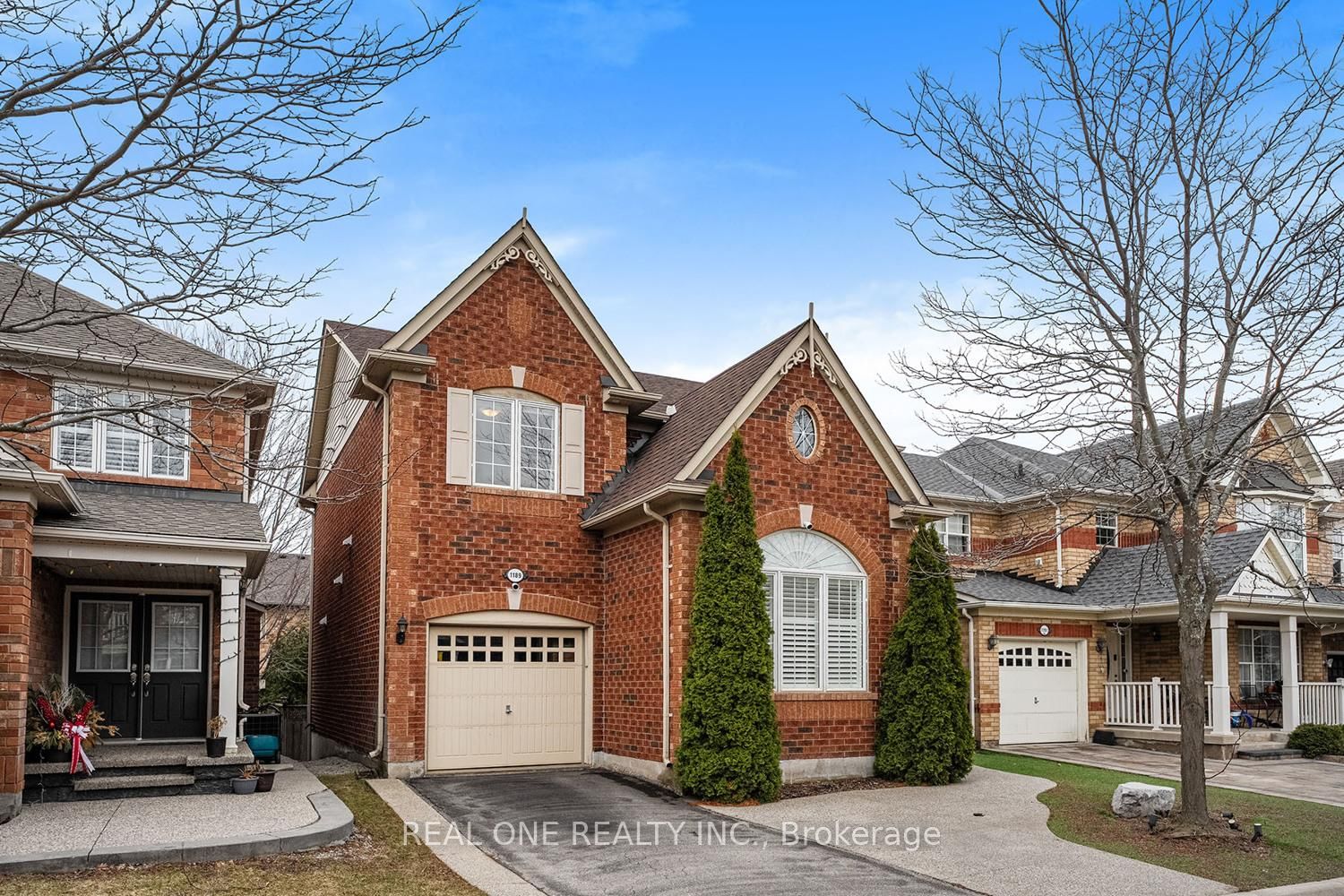 Detached House sold at 1189 Barr Crescent, Milton, BE Beaty, L9T 6Y7 - MLS: W12075953