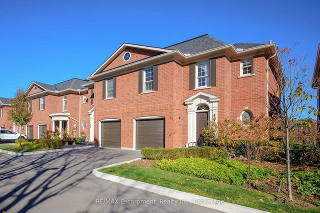 106 Fairwood Place