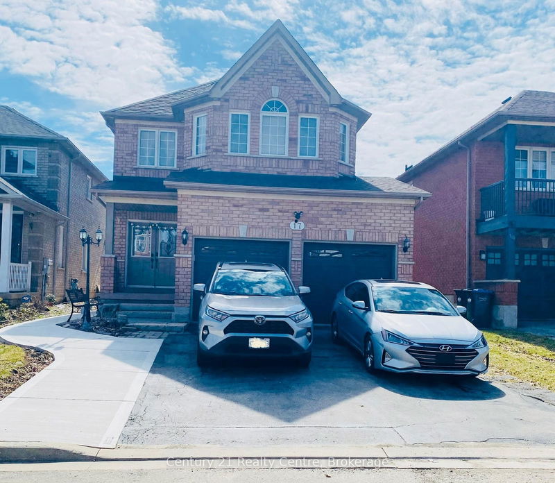 home for lease on 17 Fallstar Crescent