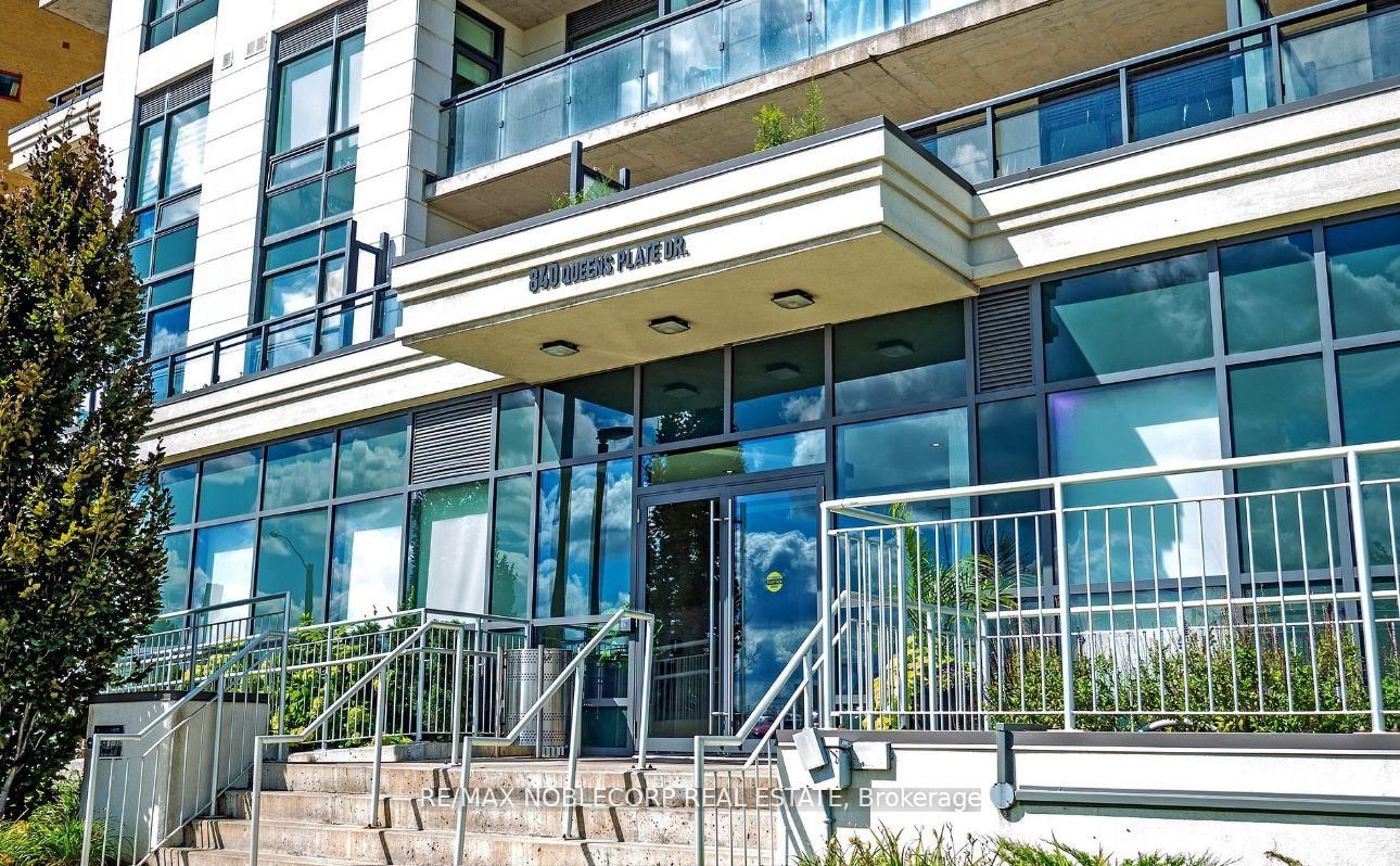 Condo for sale at 805-840 Queens Plate Drive, Toronto, West Humber-Clairville, M9W 0E7 - MLS: W12076157