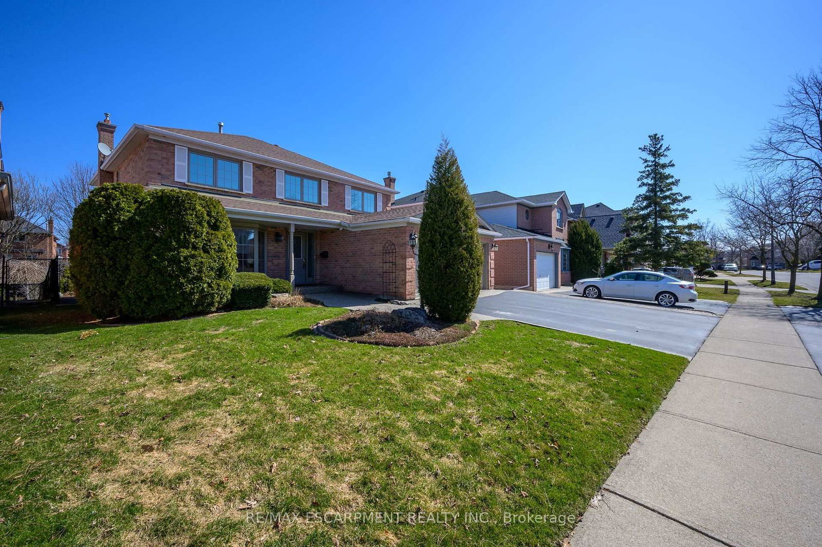 Detached House sold at 2069 Gordie Tapp Crescent, Burlington, Rose, L7M 3T9 - MLS: W12076697