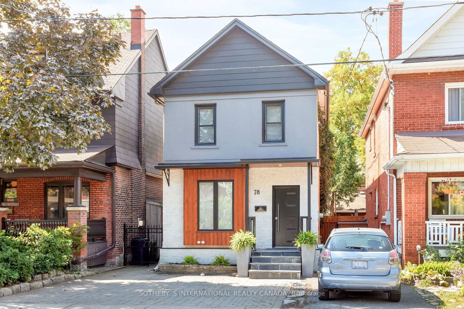 Detached House sold at 78 Runnymede Road, Toronto, High Park-Swansea, M6S 2Y3 - MLS: W12076835