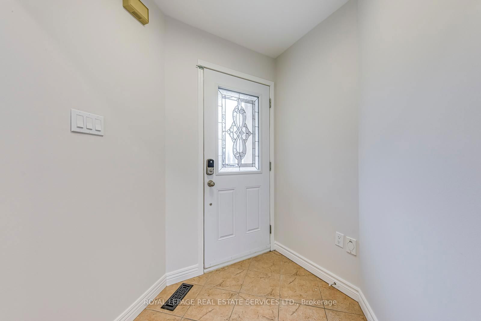 Detached House for sale at 1808 Princelea Place, Mississauga, East Credit, L5M 3R8 - MLS: W12077200