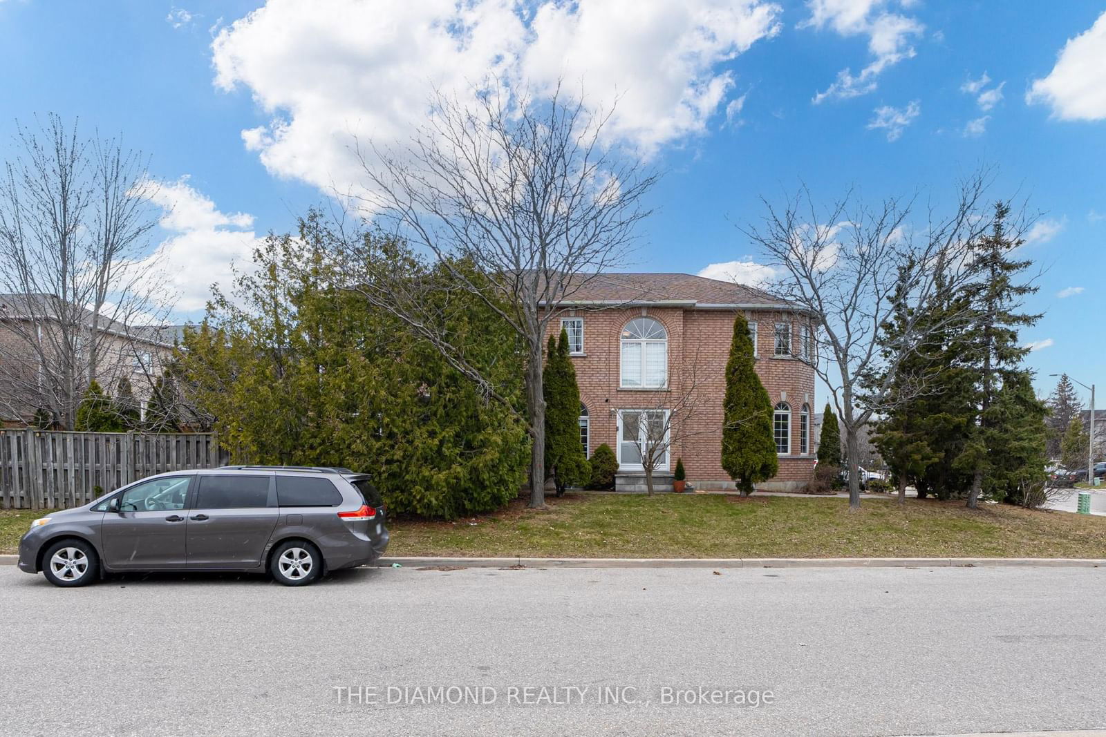Detached House for sale at 5358 Bellows Avenue, Mississauga, Hurontario, L5R 3Y7 - MLS: W12077255