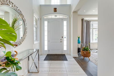 3278 Charles Biggar Dr, Oakville - Glenorchy image-0-2