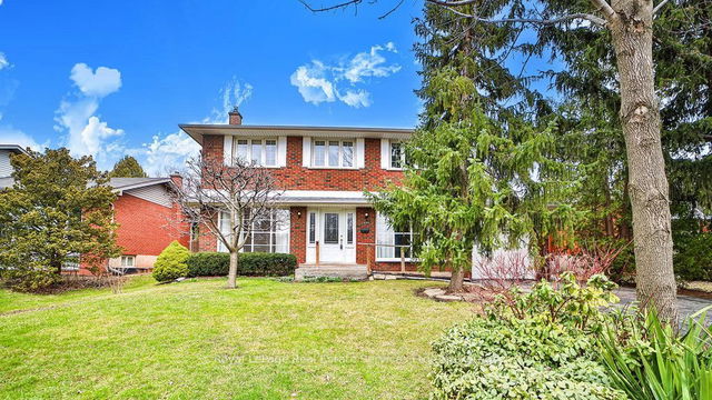 449 Southland Crescent