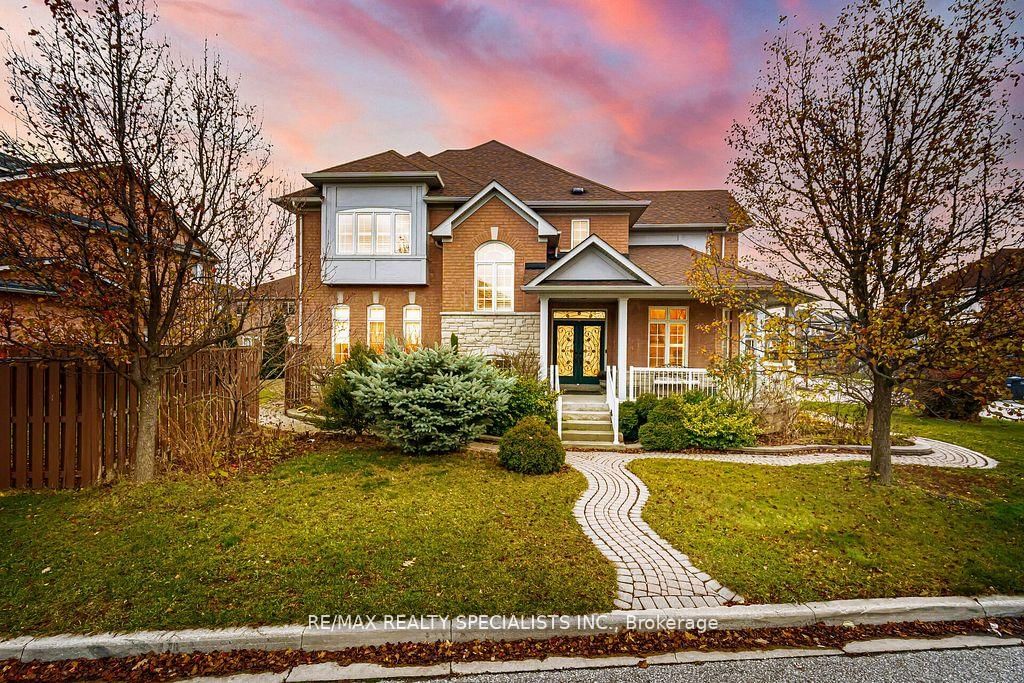 Detached House for sale at 5 Saddler Avenue, Brampton, Bram East, L6P 2B7 - MLS: W12077440