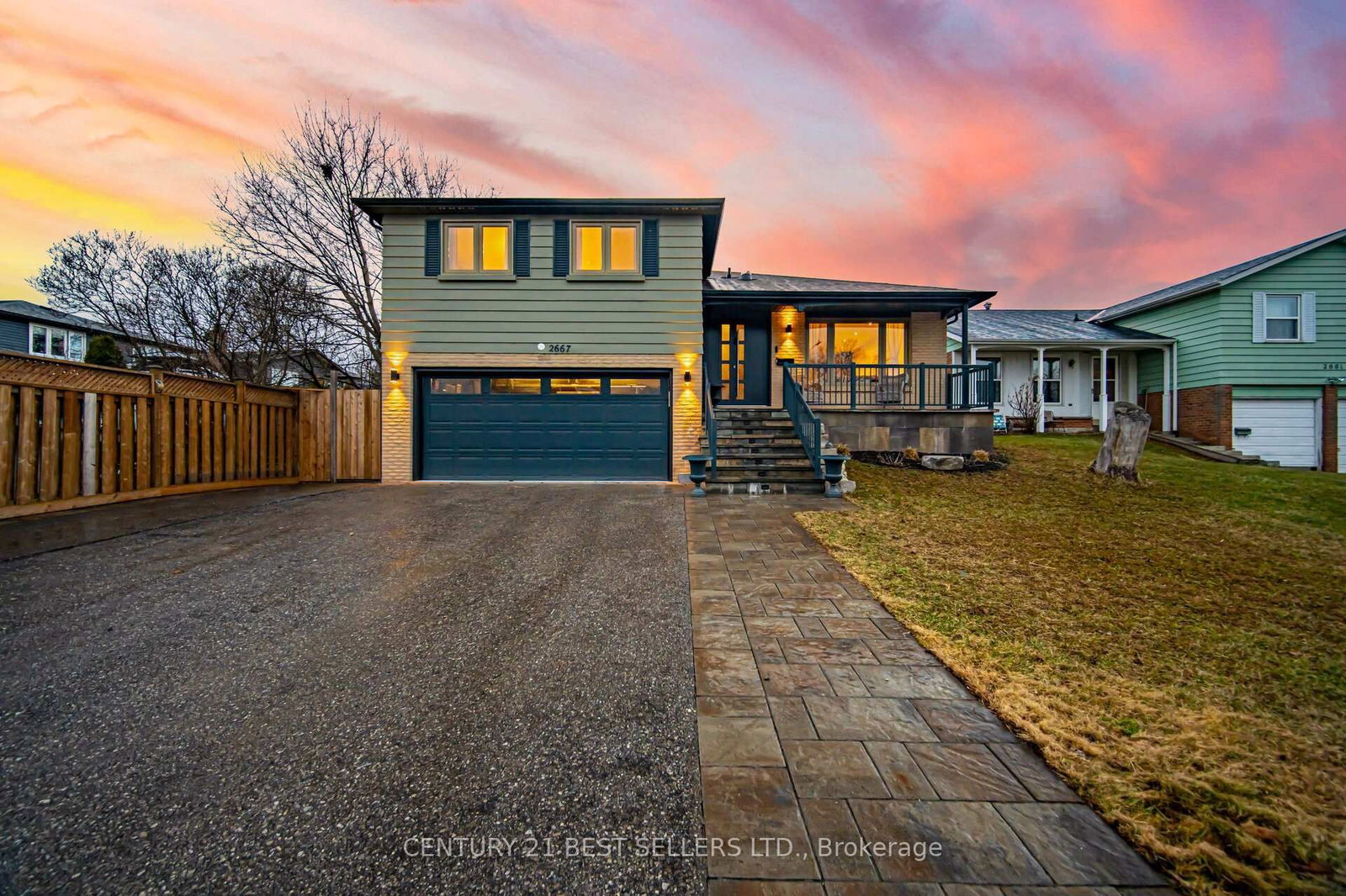 Detached House for sale at 2667 Thorn Lodge Drive, Mississauga, Sheridan, L5K 1L1 - MLS: W12077562