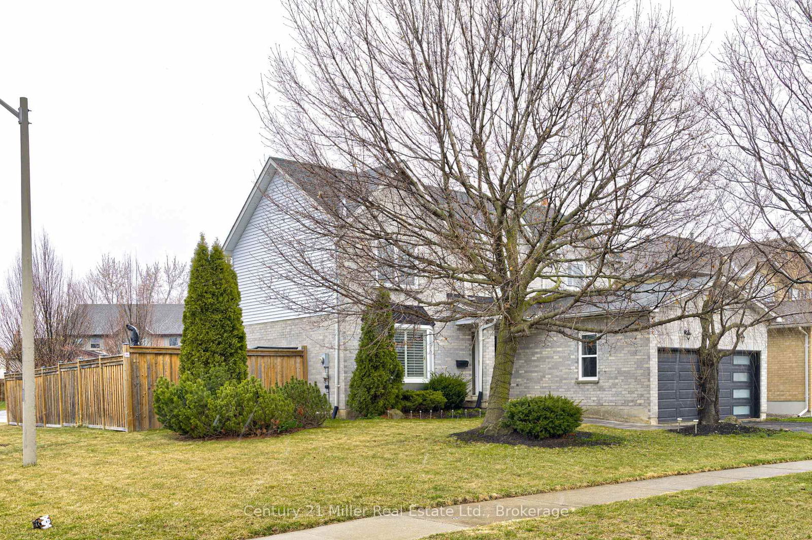 Detached House sold at 3263 Mead Crescent, Burlington, Headon, L7M 3N2 - MLS: W12077585