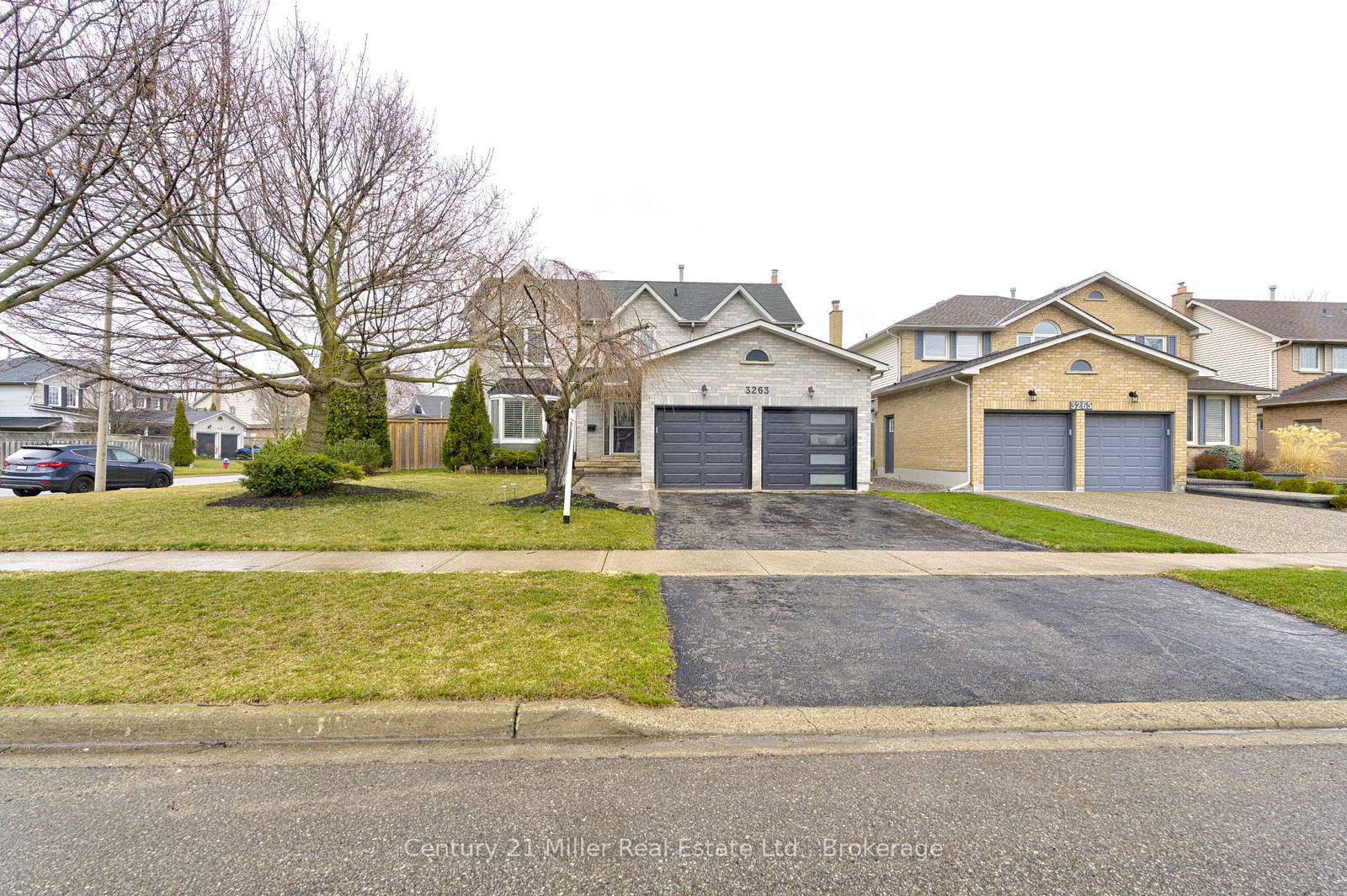 Detached House sold at 3263 Mead Crescent, Burlington, Headon, L7M 3N2 - MLS: W12077585
