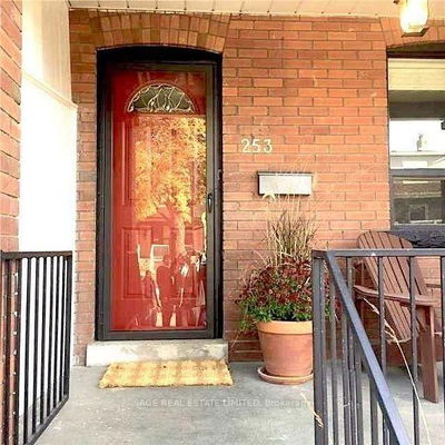 253 McRoberts Ave, Toronto - Corso Italia-Davenport image-0-2