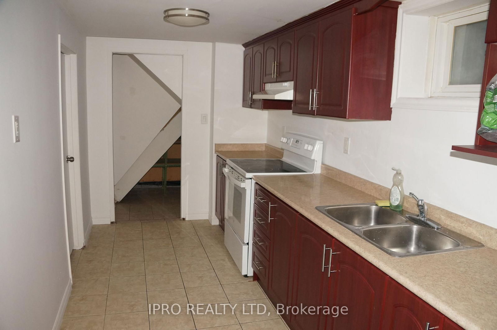 Semi-Detached House leased at 7 Mallard Crescent, Brampton, Central Park, L6S 2T7 - MLS: W12077741