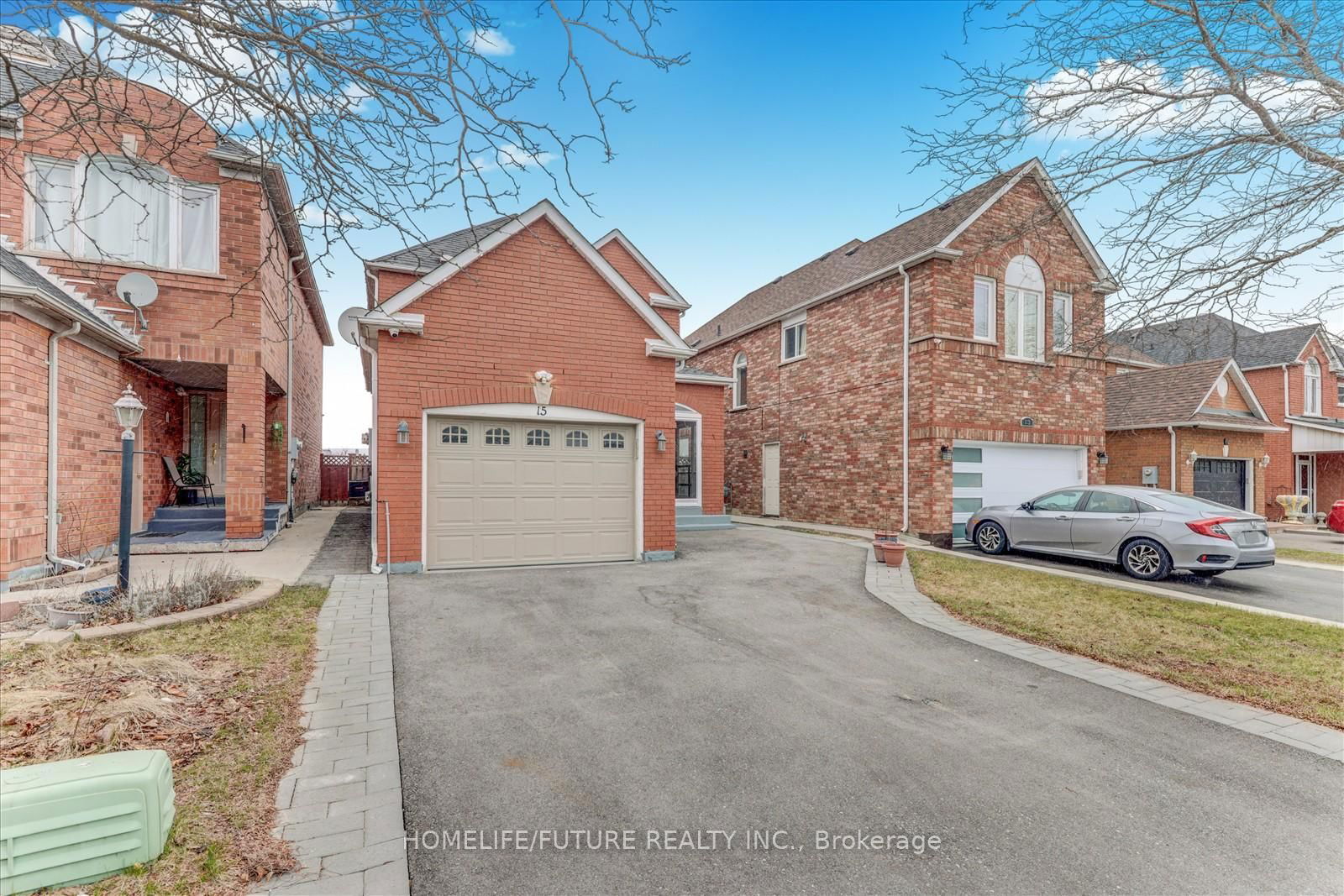 Detached House sold at 15 Treepark Street, Brampton, Sandringham-Wellington, L6R 1S9 - MLS: W12077895