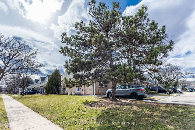 53 - 2530 Northampton Boulevard
