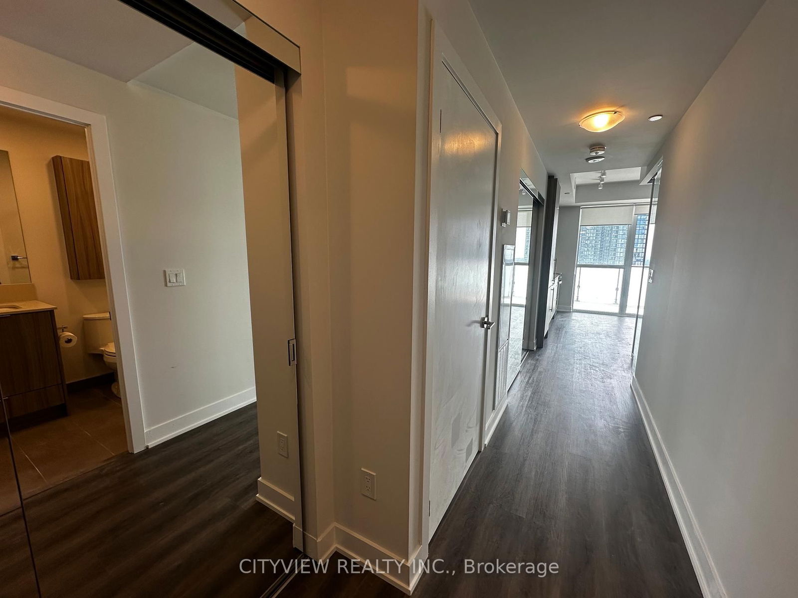 Condo leased at 1904-430 Square One Drive, Mississauga, City Centre, L5B 0L6 - MLS: W12077983
