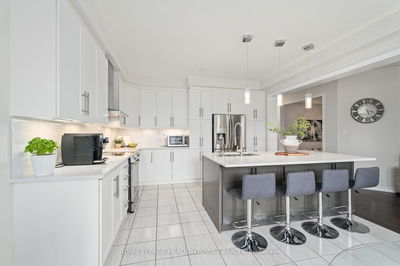 121 Upper Canada Crt, Halton Hills - Georgetown image-0-3