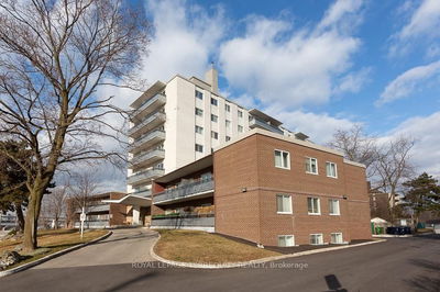 Unit 7 — 785 Brown's Line, Toronto - Alderwood image-0-2