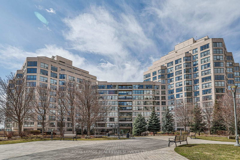 home for sale on 505-2267 Lakeshore Boulevard W