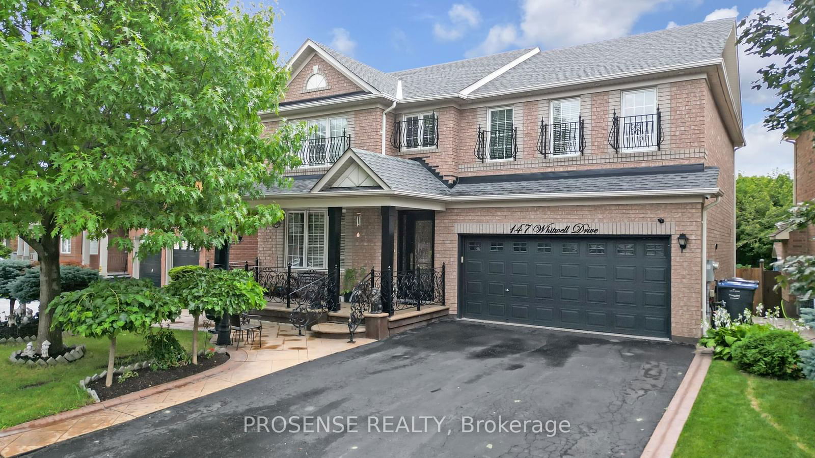 Detached House for sale at 147 Whitwell Drive, Brampton, Vales of Castlemore, L6P 1L2 - MLS: W12078978