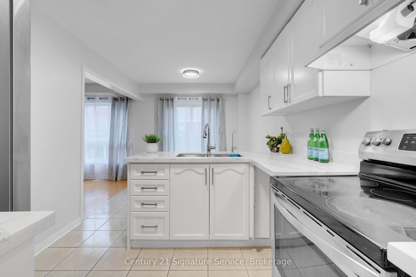 Townhouse for sale at 44 Bramfield Street, Brampton, Fletcher's Meadow, L7A 2W2 - MLS: W12079100