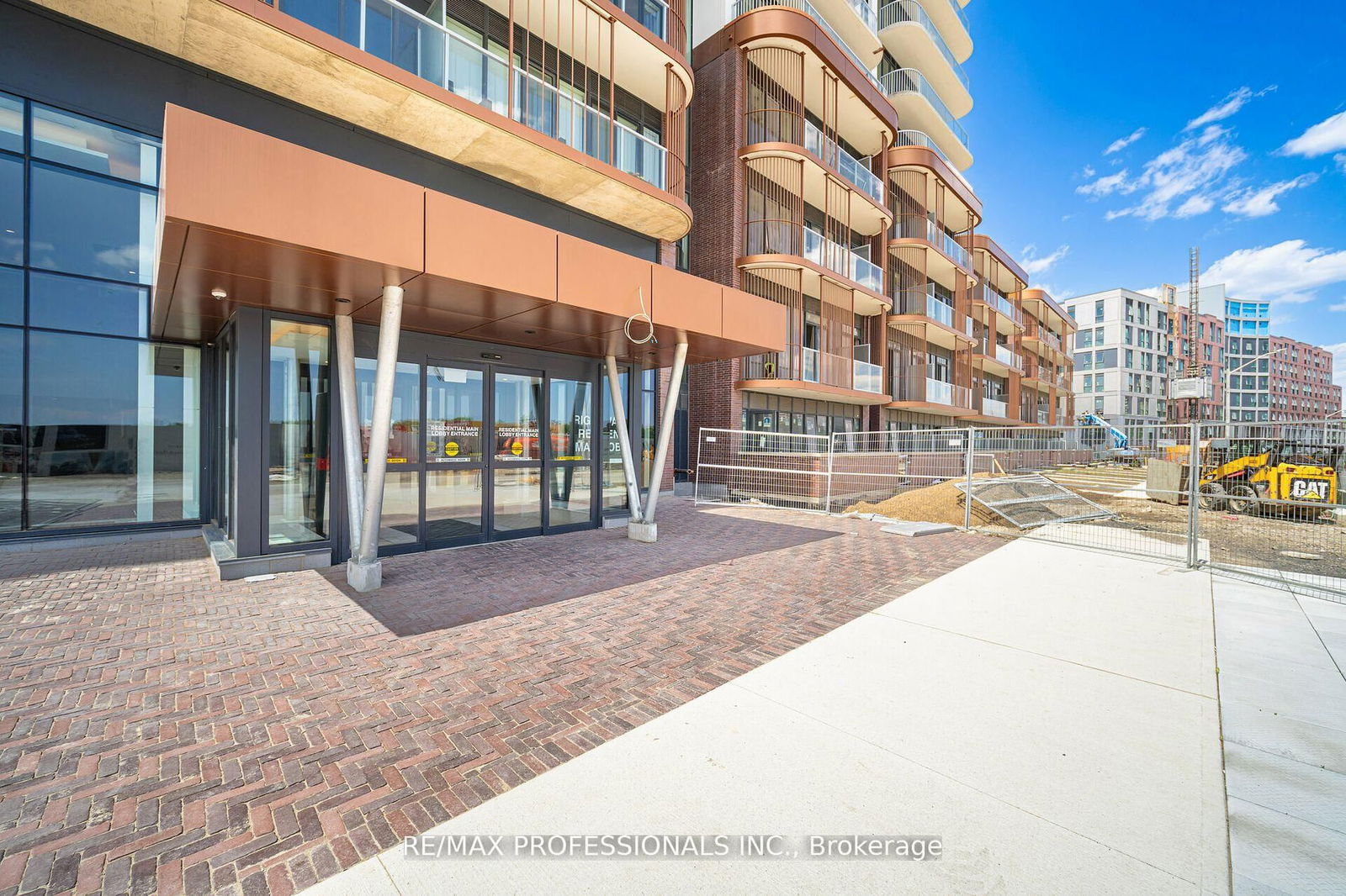 Condo for sale at 615-220 Missinnhe Way, Mississauga, Port Credit, L5H 0A9 - MLS: W12079466