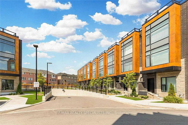 4 - 200 Malta Avenue