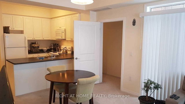 101 - 272 Georgian Drive