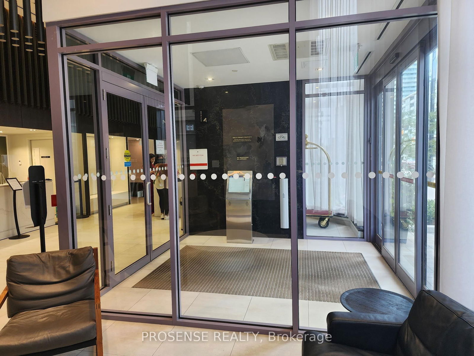 Condo for lease at #1101-4065 Confederation Pkwy, Mississauga, City Centre, L5B 0G4 - MLS: W12079906