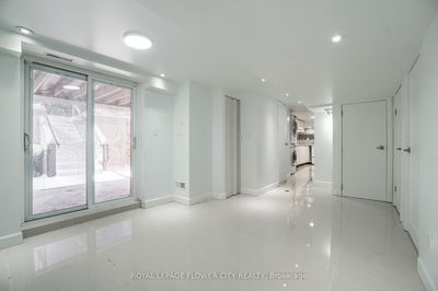 Unit Basment — 12 Gondola Cres, Brampton - Northgate image-0-2