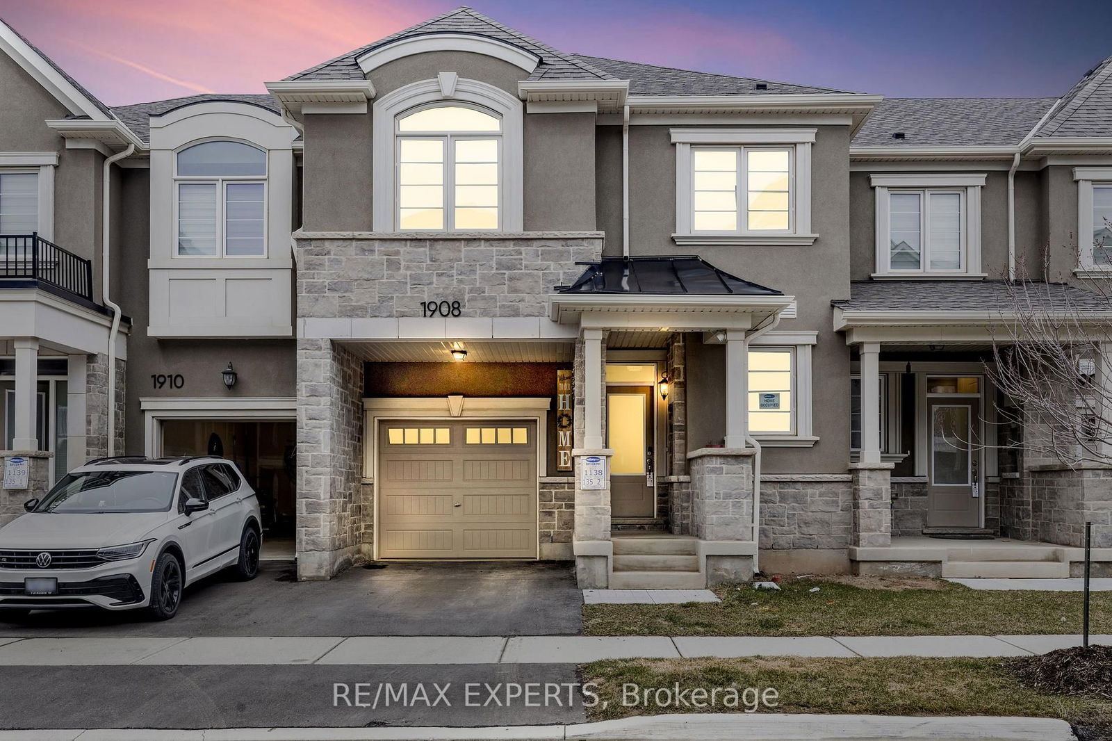 Townhouse for sale at 1908 Thames Circle, Milton, Bowes, L9T 1Y9 - MLS: W12080091