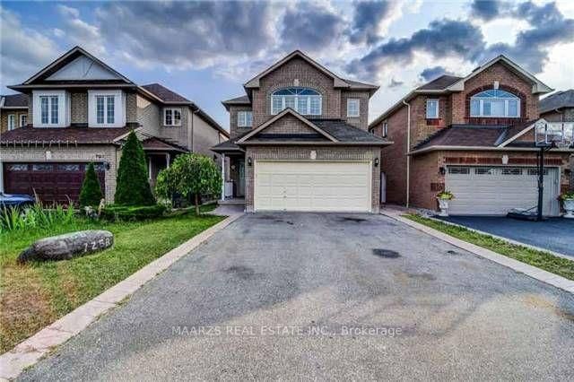 home for lease on 7258 Dime Crescent