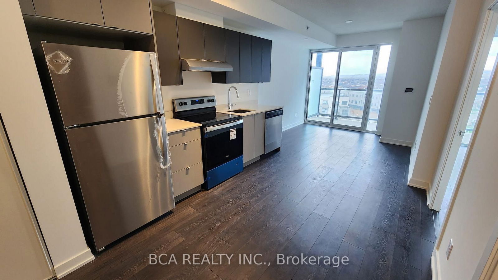 Condo for lease at B620-3200 Dakota Common N/A, Burlington, Alton, L7M 2A7 - MLS: W12080393