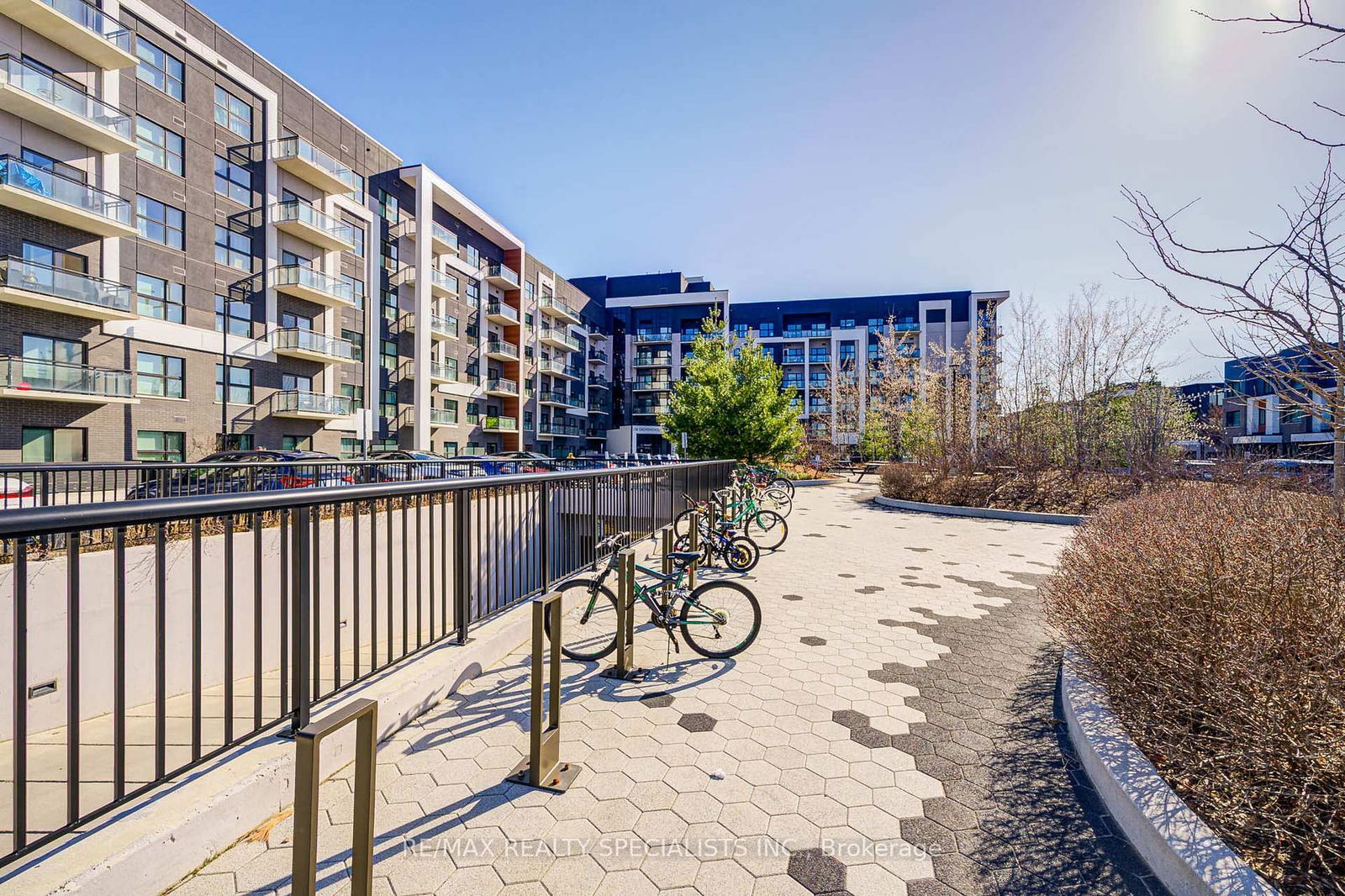 Condo for lease at 234-128 Grovewood Common, Oakville, Glenorchy, L6H 0X3 - MLS: W12080714