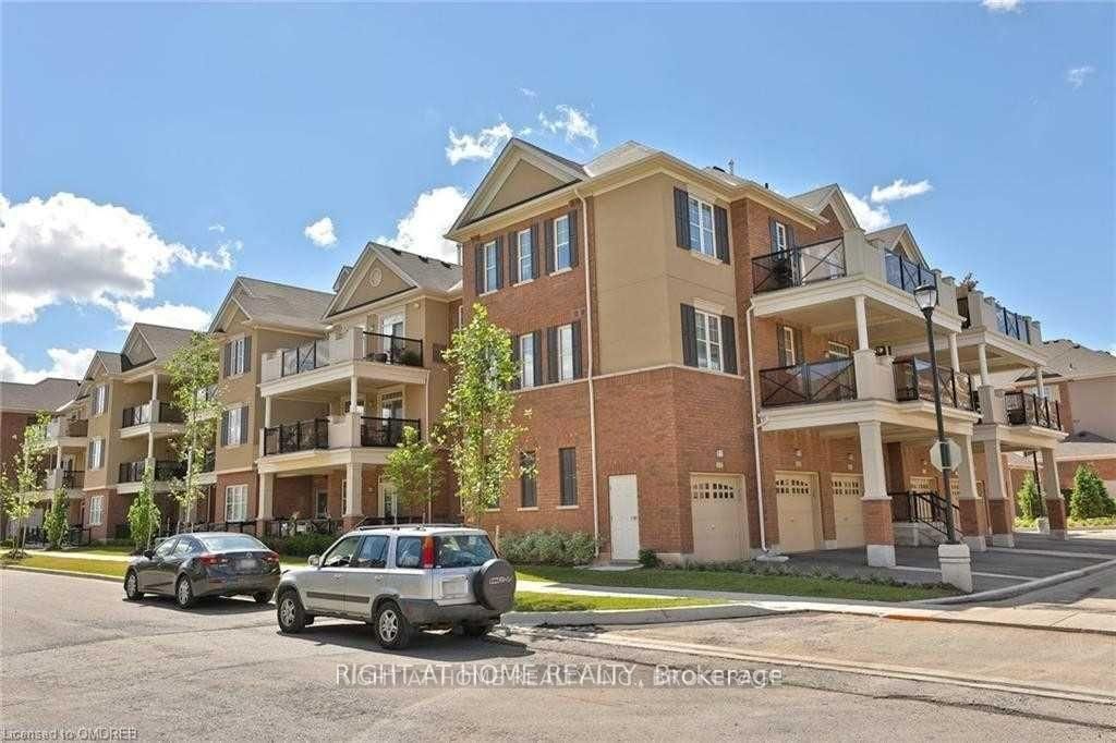Townhouse for lease at 301-263 Georgian Drive, Oakville, River Oaks, L6H 0L2 - MLS: W12081299