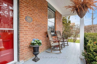 38 Queens Dr, Toronto - Weston image-0-1