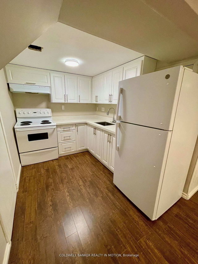 2907 Inlake Court