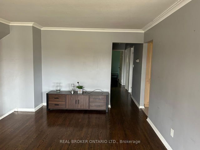 Room 2 - 5 Caldwell Crescent