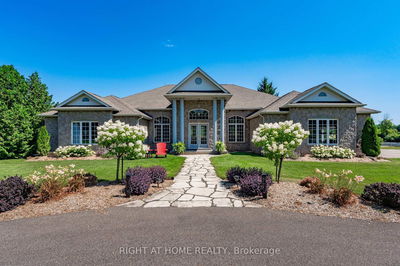 10635 First Line, Milton - Moffat