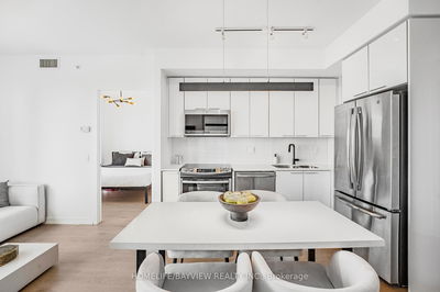 Unit 1504 — 10 Park Lawn Rd, Toronto - Mimico image-0-3