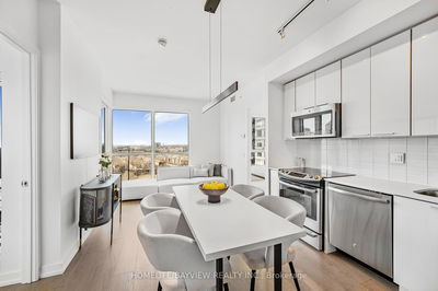 Unit 1504 — 10 Park Lawn Rd, Toronto - Mimico image-0-4