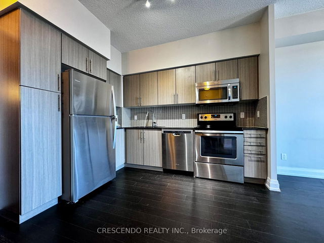 1802 - 65 Speers Road