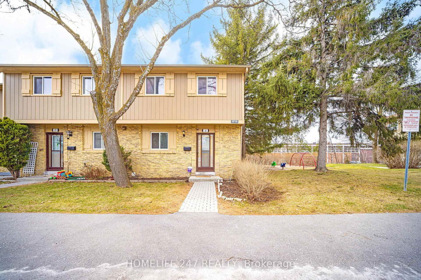 Townhouse for sale at 36-57 Hansen Road, Brampton, Madoc, L6V 3C6 - MLS: W12082611