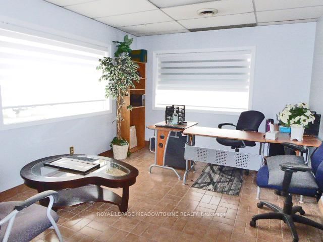 5 - 116 Guelph St, Halton Hills, L7G 4A3 | Image 3